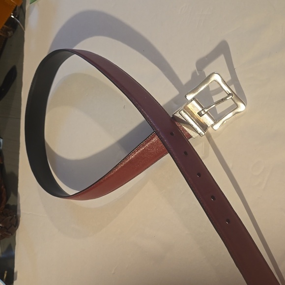 Mens Reddish Brown Leather Belt Reversible Silver Buckle Sz.M/L - Picture 10 of 10